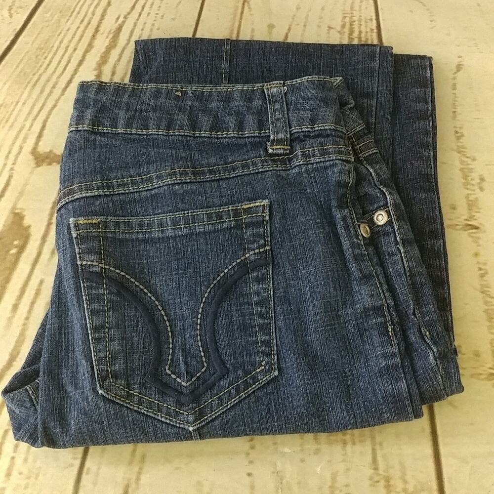 Younique Y2K‎ Style Capri Jeans Blue Size 5